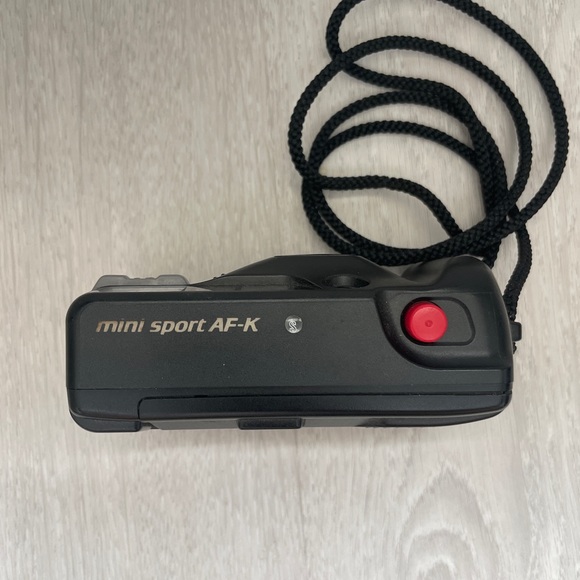 Pentax Mini Sport AF-K 35mm Film Camera - Picture 2 of 6